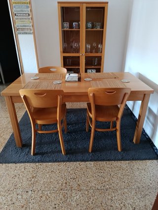 Comedor de madera