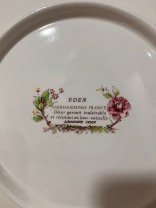 Fuente y Taza Sarreguemines