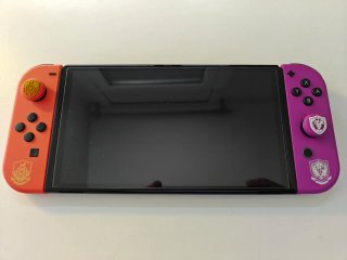 Nintendo Switch OLED Edición Pokémon (Japón)