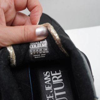 Zapatillas Versace Jeans Couture Negras y Doradas