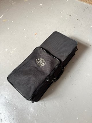 Trompeta J. Michael con estuche
