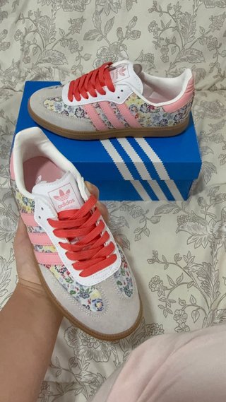 Adidas Zapatillas Flores Rosas Blancas