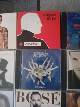 Lote 11 CDs Miguel Bosé (2 de ellos dobles)