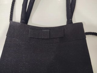 Bolso de ceremonia negro