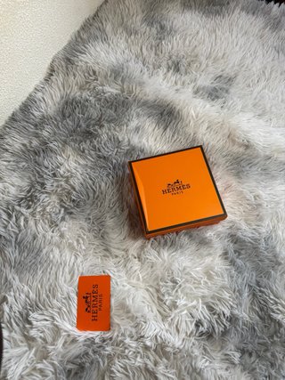 Cinturón HERMÈS 32mm Beige con Caja