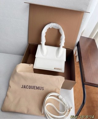 Borsa Jacquemus Le Chiquito Pelle Nera