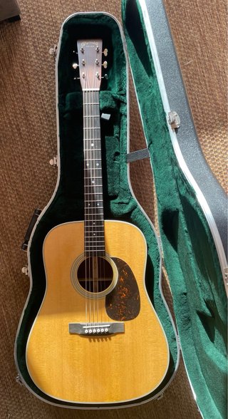 Martin D28 GE 2025  Golden Era NUEVA