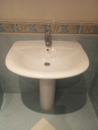 Sanitarios y griferías