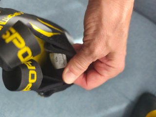 Pies de gato La Sportiva Miura desparejados