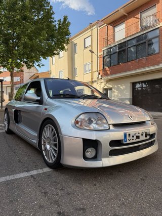 Renault Clio v6