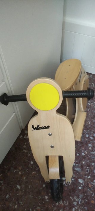 Moto Vespa Madera Niños