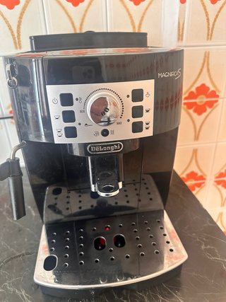 Cafetera DeLonghi Magnifica S