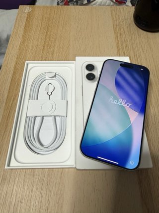 IPHONE 17 BLANCO