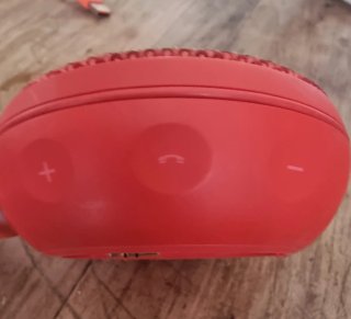 Cassa JBL Rossa