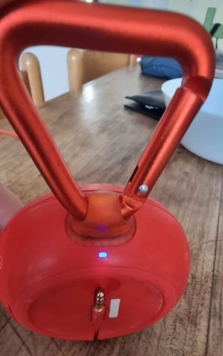 Cassa JBL Rossa