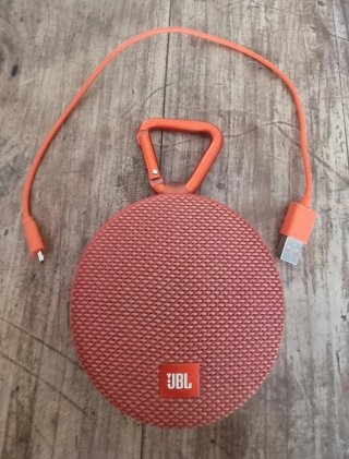 Cassa JBL Rossa