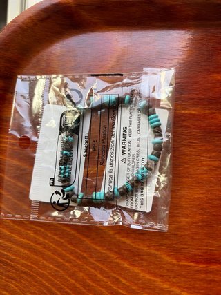 Pulsera de cuentas azul y gris