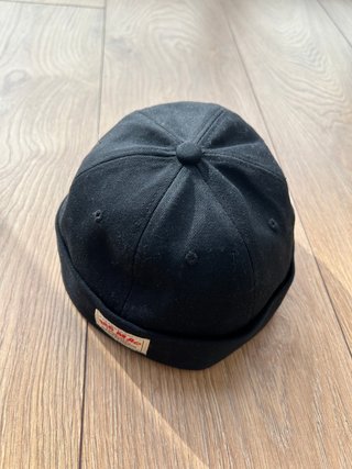 Gorra negra sin visera Shein