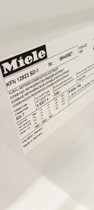 NEVERA COMBI MIELE NO FROST ENERGÍA A+
