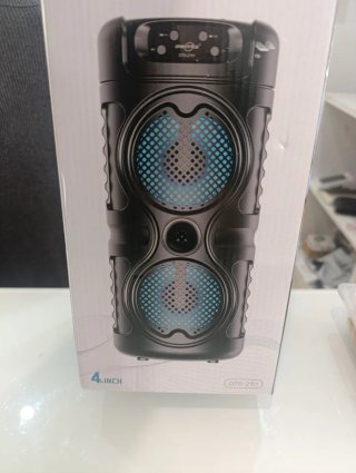 Altavoz Bluetooth GREATNCE Portátil LED Sonido