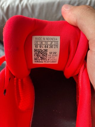 Zapatillas Adidas de Running Rojas y Negras