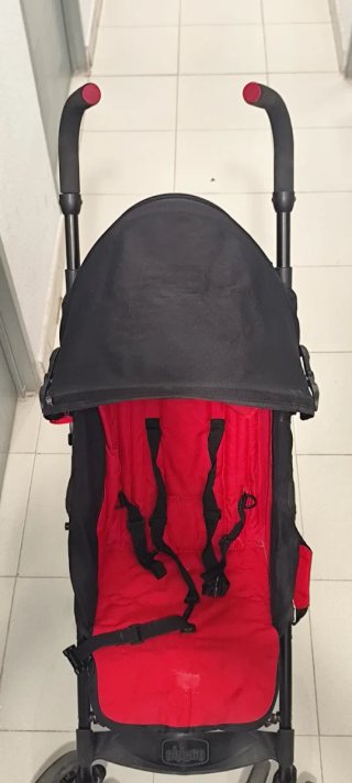 Silla de paseo Chicco roja