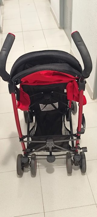 Silla de paseo Chicco roja