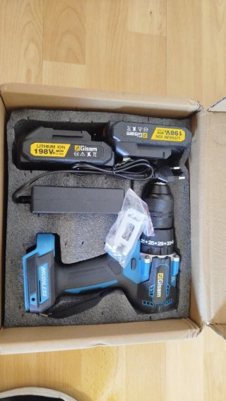 NUEVO!Taladro profesional BRUSHLESS 2 baterías 21V