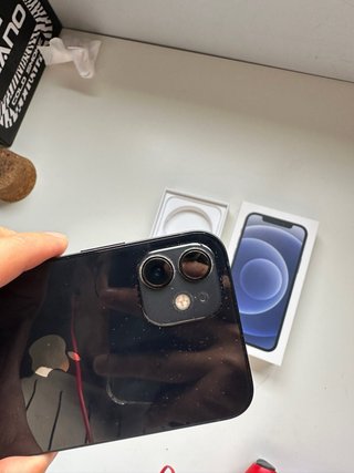 iPhone 12 Negro