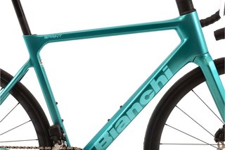 Bicicleta Bianchi Sprint Di2 12V t.56 Reacondicionada