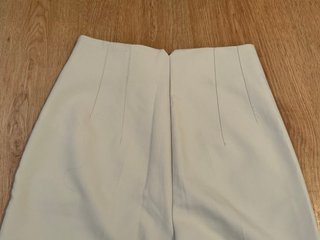 Pantalón beige de vestir
