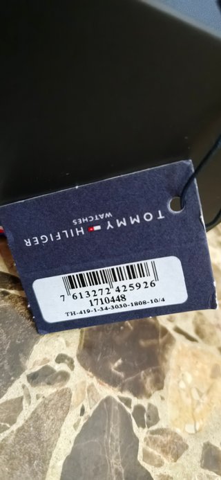 Reloj Tommy Hilfiger Dorado y Plateado