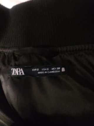 Chaqueta Zara Negra Bomber