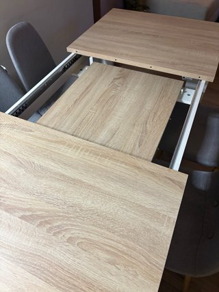 Mesa comedor extensible con 4 sillas