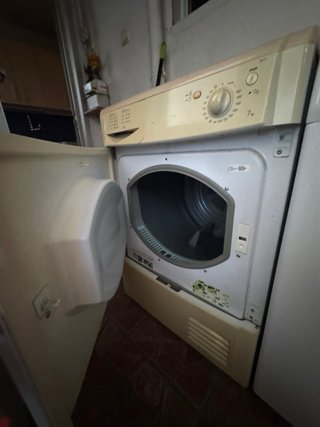 Secadora Indesit IDC75 7kg