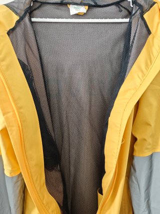Chubasquero y pantalón Glovo