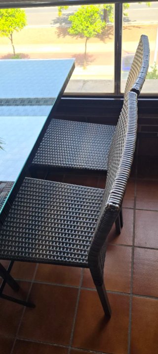 Conjunto Terraza: Sillones, Mesa y Sillas