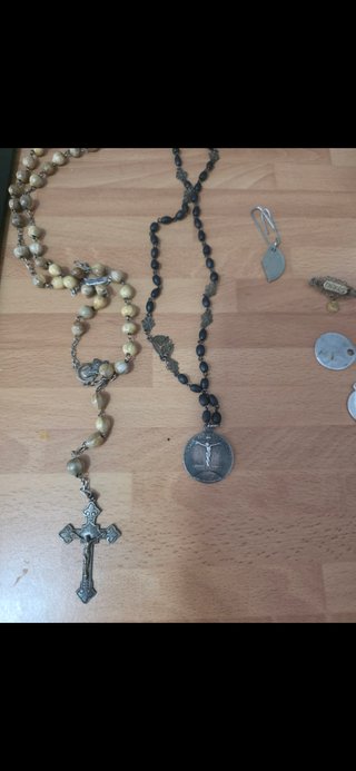 Lote de piezas religiosas