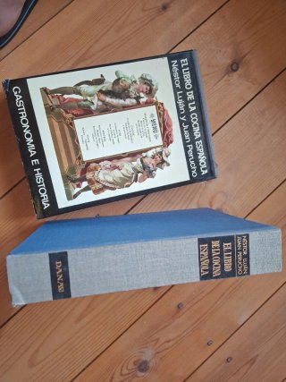 El libro de la cocina española