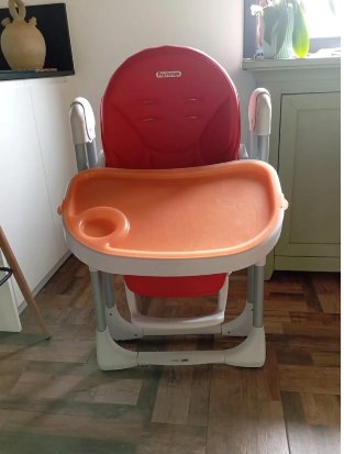 Trona Peg Perego Prima Pappa Zero3 Roja