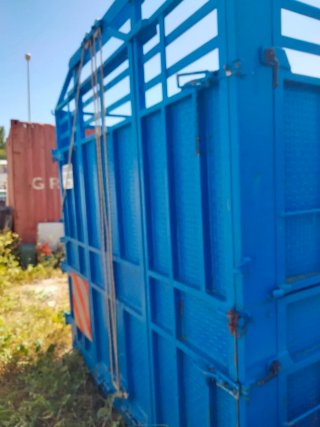 Caja comercial 4 metros