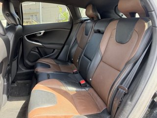 Volvo V40 2013