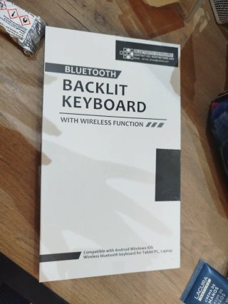 Teclado Bluetooth Inalámbrico Retroiluminado