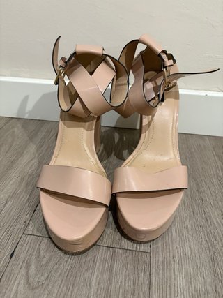 Sandalias Zara Tacón Plataforma Beige Talla 40