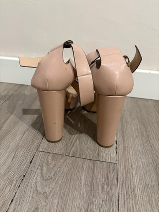 Sandalias Zara Tacón Plataforma Beige Talla 40