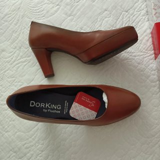 Zapatos Dorking Blesa Marrones Tacon