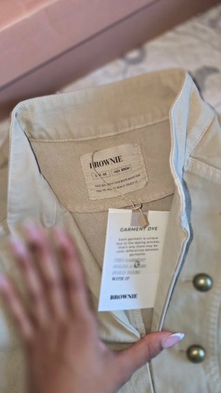 Cazadora Brownie Beige Botones