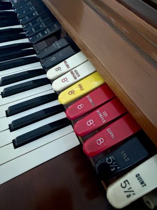 Órgano Eléctrico Analógico Wurlitzer 4500
