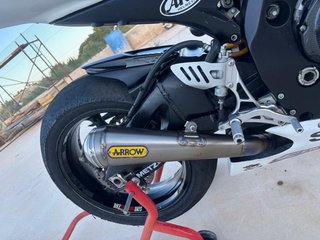 Suzuki GSXR 750 K7 circuito
