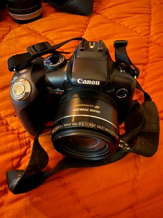 Lote Cámaras Canon Analógica + Digital y Accesorio